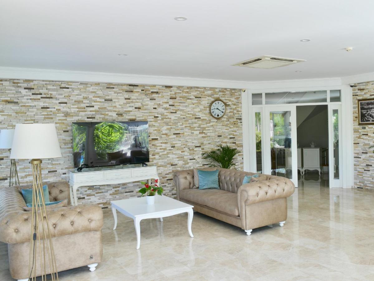 Goecek Naz Hotel Luaran gambar
